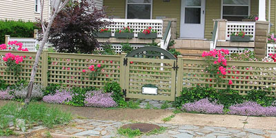 Square Lattice Fencing by Elyria Fence