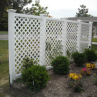 Vinyl Diagonal Lattice Fences by Elyria Fence