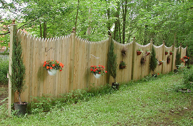 Wood Picket Fence Design