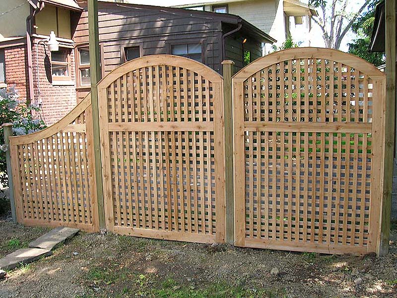 Wood Lattice Privacy Screen Fence