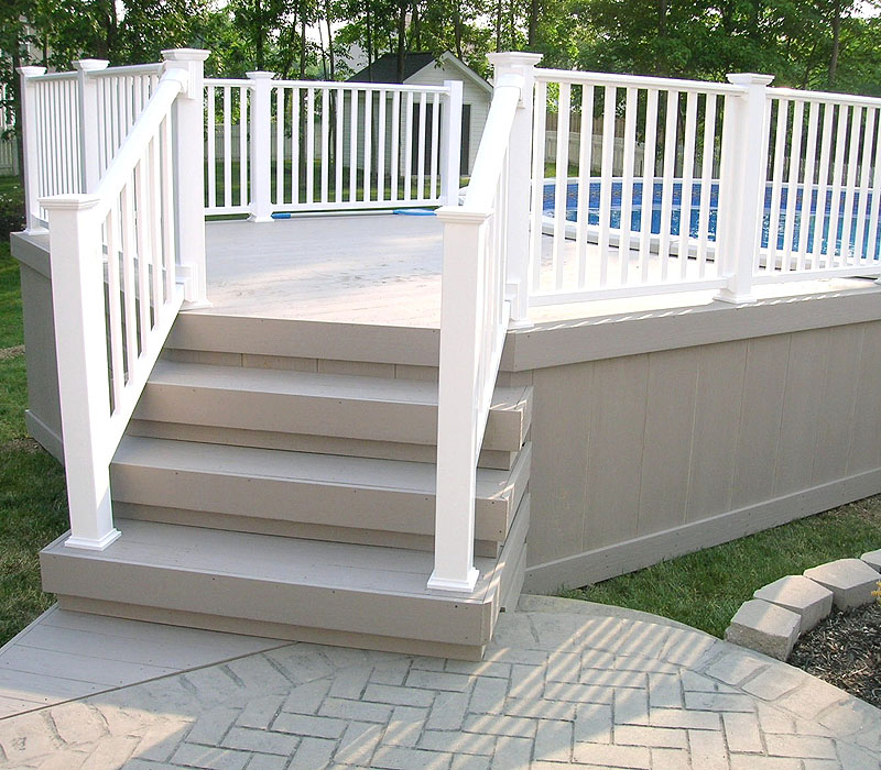 Azek Composite Deck with Vinyl Railing