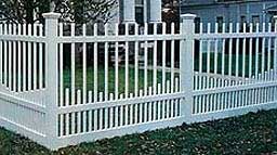 Vinyl Williamsburg picket fence by Elyria Fence