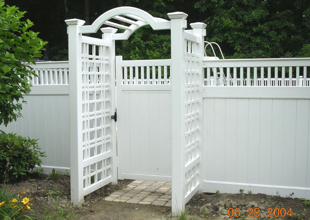 Vinyl Arbor With English Lattice & Vinyl privacy fence