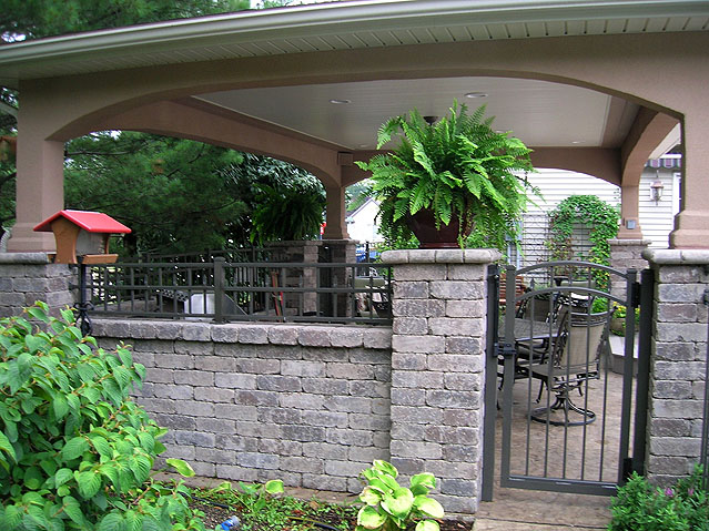 Ornamental Aluminum Fence for an Outdoor Kitchen area by Elyria Fence Inc